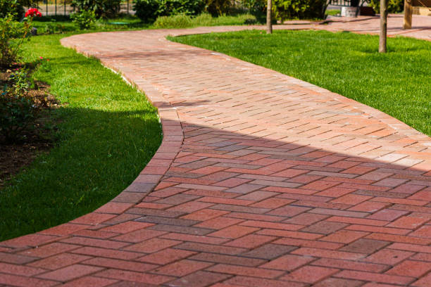 Best Driveway Paving Contractor  in Bonner Springs, KS