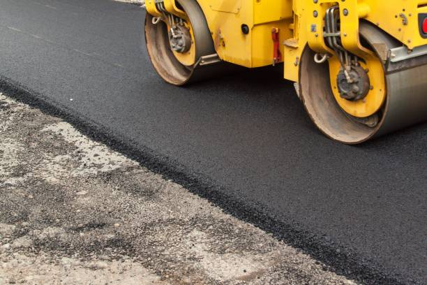 Best Affordable Driveway Paving  in Bonner Springs, KS