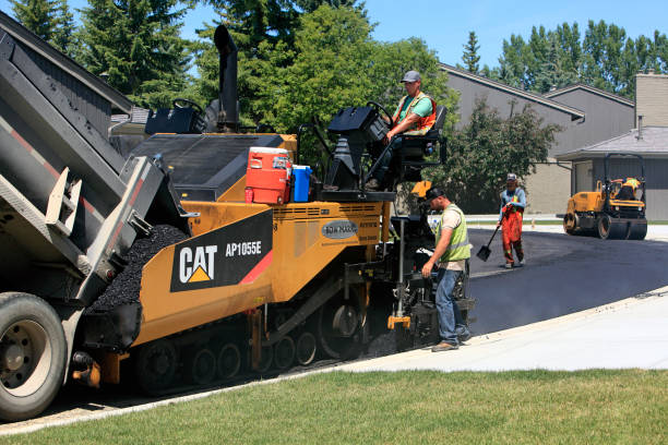 Best Driveway Paving Company  in Bonner Springs, KS